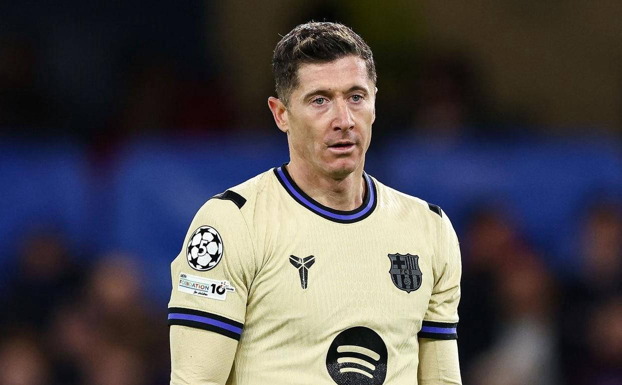 开云体育登录-巴萨遭遇两连败，英超豪门切尔西羞辱