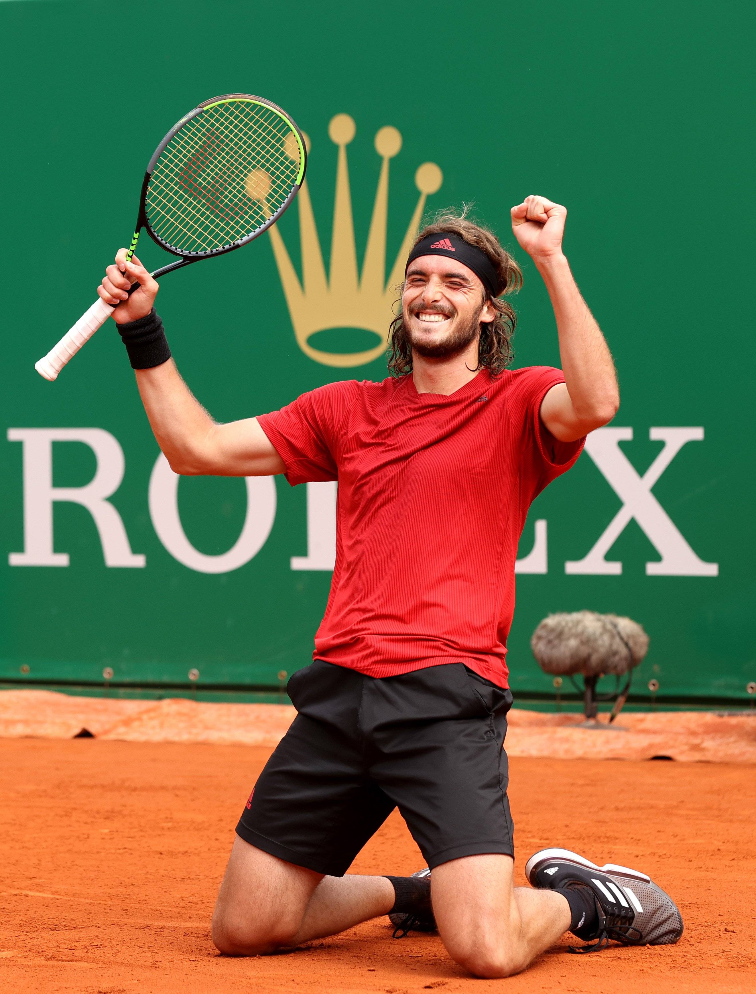 年终总决赛完胜蒙特卡洛大师赛，西西帕斯状态火热